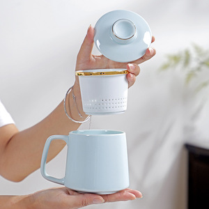 Taza de cerámica con tapa e infusor, juego de tres piezas para regalos empresariales - Product Image 3