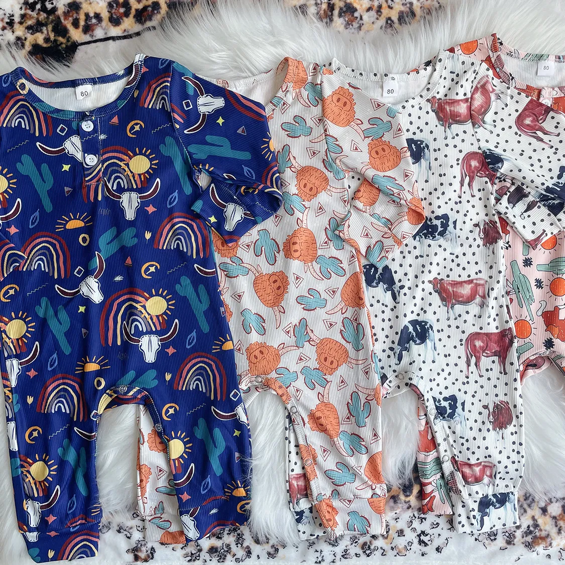 2022 Hot Selling Wholesale Western Print Jumpsuit Baby Rompers Long Sleeve Baby Girl Romper