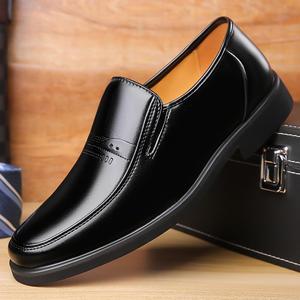 Men Leather Loafers Round Toe Slip-On Office Career Dress <b>Shoes</b> <b>Height</b> <b>Increasing</b> Autumn Solid Color Rubber Outsole - Product Image 1