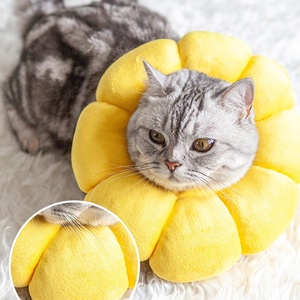 <span class=keywords><strong>Collare</strong></span> di Recupero Regolabile <span class=keywords><strong>per</strong></span> <span class=keywords><strong>Gatti</strong></span> Sunflower Elizabeth, Morbido <span class=keywords><strong>Collare</strong></span> Post-Operatorio <span class=keywords><strong>per</strong></span> Cuccioli e <span class=keywords><strong>Gatti</strong></span>, Cuscino <span class=keywords><strong>per</strong></span> il Collo del Gatto <span class=keywords><strong>per</strong></span> Prevenire il Leccamento - Product Image 3