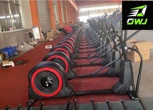 El Gimnasio Tiene Equipos de Fitness Aeróbico, Incluyendo Bicicletas Elípticas Magnéticas de Grado Comercial y Máquinas Elípticas. OEM/ODM - Product Image 3