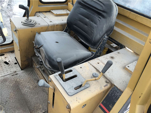 Topadoras CAT Usadas Confiables D7G D6G D5H D5G D6D D6R D8R D5C D7H D8K |   Bajas horas de trabajo y bajo precio - Product Image 6