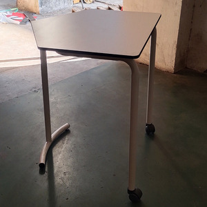Modernes Design Mehrgruppen-Vorlesung tisch Colla borat ive School Desk Activity <span class=keywords><strong>Table</strong></span> mit Rädern - Product Image 5