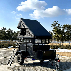 Remorque de camping tout-terrain robuste 4x4 moderne étanche avec réservoir d'eau de 100L pour camping et overlanding - Product Image 1