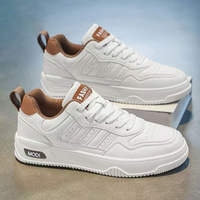 Zapatos de Hombre Primavera 2026, Nuevas Zapatillas Casuales Blancas que Combinan con Todo, Estilo Estudiantil, de Caña Baja, Modernas, Transpirables, con Cordones, Parte Superior de PU