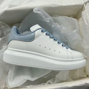 Zapatos de Diseñador para Hombre, Color Azul Gelatina, Suela Gruesa, Zapatos Deportivos Versátiles, Zapatos de Mujer Originales, Lujosos y a la Moda - Product Image 2