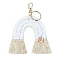 Porte-clés tissés arc-en-ciel 2022 pour femmes, style bohème, faits à la main, modernes, avec logo personnalisé, breloques pour sac, bijoux à suspendre au tableau de bord, cadeaux