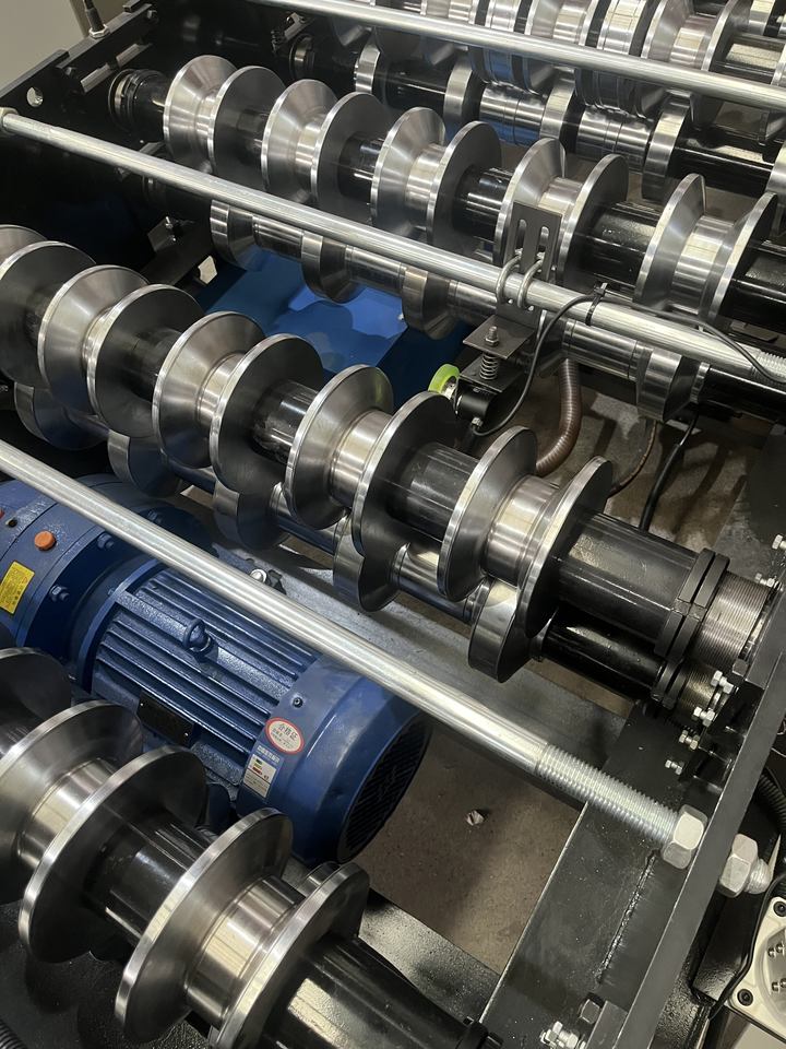 Fully Automatic Roll Forming Machine 686 IBR Roof Sheet Machine ...
