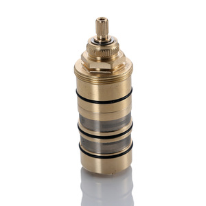 Válvula Termostática de Latón 130156 para Reparación de Duchas, Superficie Pulida, Fácil Instalación - Product Image 4