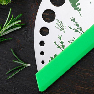 Utensile da Cucina Multifunzionale per Tagliare Foglie di Verdure come Prezzemolo e Perilla - Product Image 4