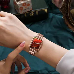Jam tangan Quartz wanita 7MM merek desain kustom baru 2022 jam tangan gelang kuarsa mewah tali jam tangan kaca 10 untuk wanita
