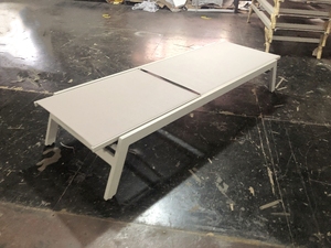 Chaises longues d'extérieur <span class=keywords><strong>en</strong></span> aluminium Darwin, couleur personnalisable, chaise longue <span class=keywords><strong>de</strong></span> piscine pour la vente, chaise <span class=keywords><strong>de</strong></span> plage pour hôtel, complexe hôtelier - Product Image 5