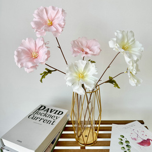 Fleur artificielle en pot, plante en tissu de soie réaliste, décoration d'intérieur, accessoires de mariage, fleur à 3 têtes - Product Image 3