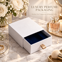 Boîte rigide de luxe pour parfum, gaufrée à l'or, recyclable, avec logo personnalisé pour emballage de parfum 50 ml
