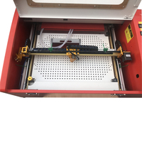 Mesin ukir laser ukuran mini 3020 3030 4040 untuk suvenir kartu nama dompet karet kayu akrilik suvenir plastik