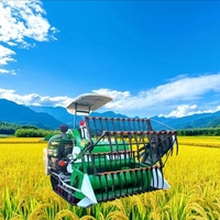 Petite moissonneuse-batteuse agricole multifonctionnelle de type chenillé pour riz paddy