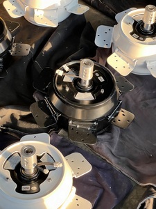 Ventilateur HVLS commercial VFans 220V 8-10 pieds à moteur CC pour laboratoire scientifique en Russie, prix d'usine, ventilateur de plafond pour café au Japon - Product Image 4