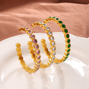 สร้อยข้อมือเซอร์คอนรูปตัว C สแตนเลสสตีลสำหรับผู้หญิง แบบเปิดซ้อนกันได้ เครื่องประดับสำหรับงานปาร์ตี้ หลายสี สไตล์เรโทร หรูหราเบาๆ - Product Image 2