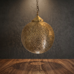 Plateau circulaire personnalisé en laiton avec motif traditionnel d'ange et de croix gravé en relief, décoration d'intérieur, artisanat artistique - Product Image 4