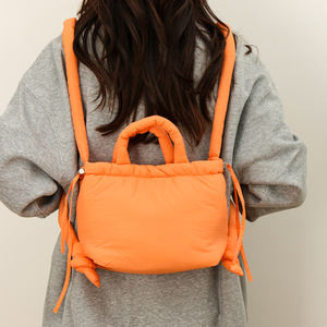 <span class=keywords><strong>Borsa</strong></span> Tote Imbottita in Nylon alla Moda con Chiusura a Cerniera, Impermeabile, Mini <span class=keywords><strong>Zaino</strong></span> Leggero da Viaggio per Donne - Product Image 3