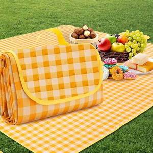 <b>Foldable</b> Outdoor Picnic Mat With Leaf Pattern Yellow Green Rectangle Portable <b>Beach</b> Mat For 1-2 Person Camping Use - Product Image 2