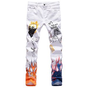 Vaqueros de mezclilla elásticos de corte bootcut ajustados para hombre, estilo urbano, de cintura media, lavado medio, con estampado de calavera, estilo urbano, para otoño. - Product Image 4