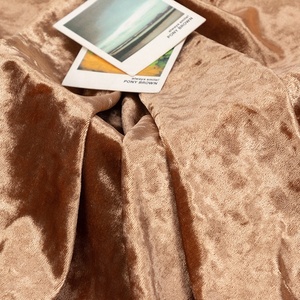 Fabricants de vêtements de maison en velours pressé à la glace sur mesure tissu de cristal et de diamant tissu de canapé en velours écrasé - Product Image 3