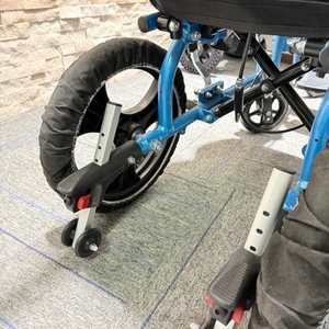 Silla de Ruedas Pediátrica con Respaldo Reclinable para Rehabilitación y Manejo Postural, Asiento de Carro para Niños con Parálisis Cerebral - Product Image 5