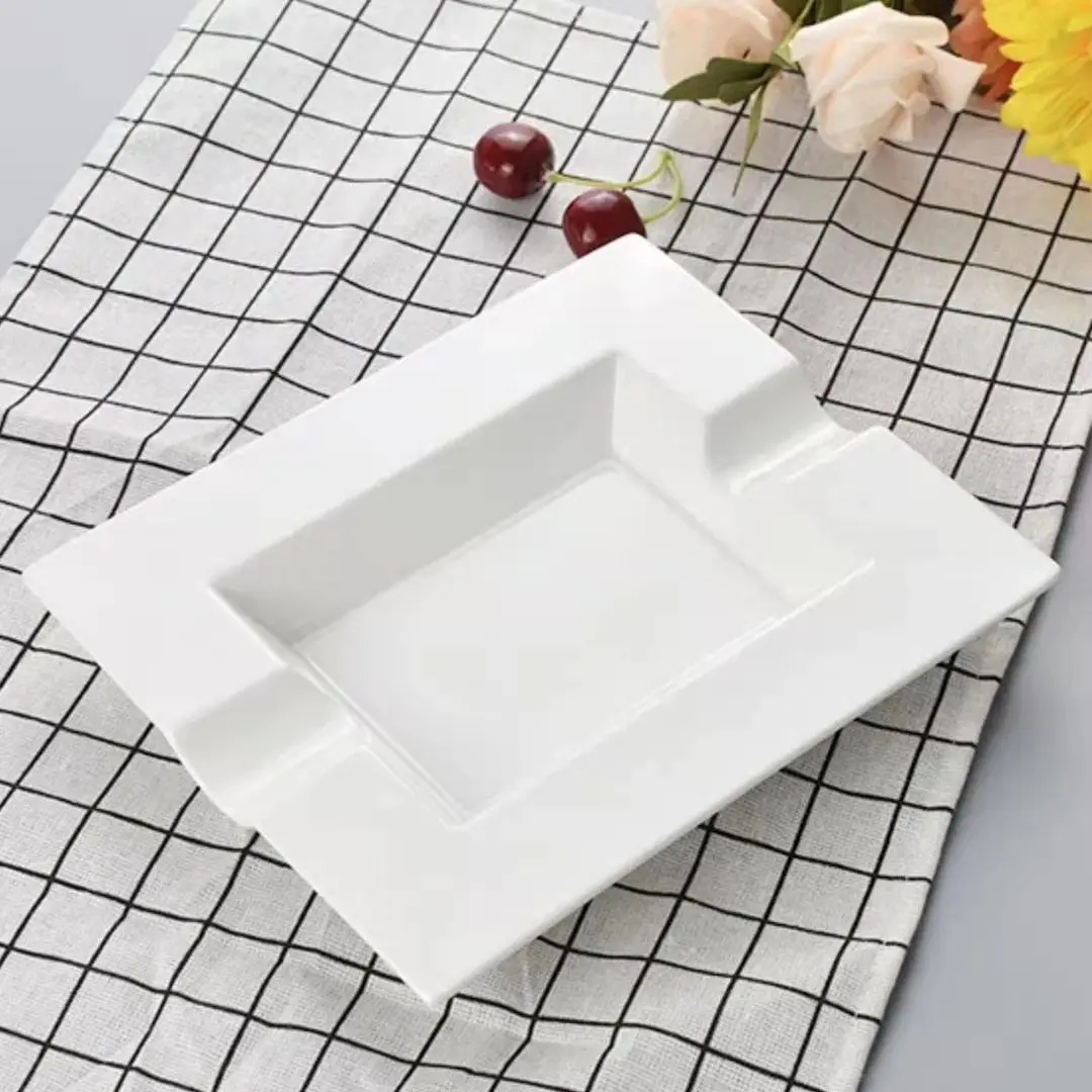 Cendrier en céramique blanc personnalisé avec logo, plateau rectangulaire à os fin en porcelaine personnalisé