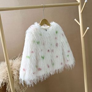 Abrigo de moda al por mayor para bebés, niñas, manga larga, cálido para invierno, estilo macaron, esponjoso, OEM, de franela, tipo gabardina, ropa exterior. - Product Image 2