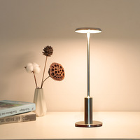 Lampe de table sans fil personnalisable Tavolo E14 décorative en métal rechargeable de haute qualité pour salle à manger hôtel bar café batterie