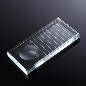 ถาดใส่กาวต่อขนตาคริสตัลแก้ว ทรงสี่เหลี่ยมใส สำหรับร้านเสริมสวย - Product Image 3
