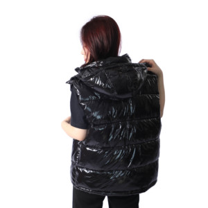 Gilet <span class=keywords><strong>matelassé</strong></span> <span class=keywords><strong>sans</strong></span> manches pour <span class=keywords><strong>femme</strong></span> de haute qualité, design moderne avec rembourrage respirant en tissu tissé - Product Image 4
