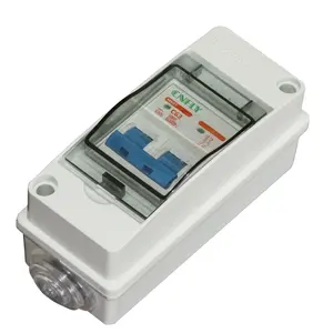 IP65 HT2Way 3way 5way 8way DCPVソーラーMCBパネル防水プラスチック配電ボックス、回路ブレーカーボード付き屋外