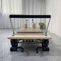 ROARFIT Manly Core Bed, équipement de studio de Pilates et de yoga, cadre en alliage d'aluminium robuste, garantie 1 an, emballage portable en bois