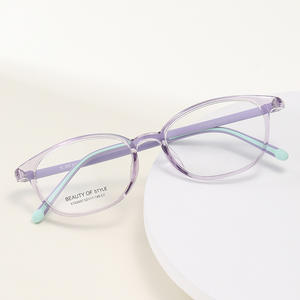 Gafas Ópticas Cuadradas Beauty Of Style para Mujer, Montura Negra, Lentes UV400 AC, Montura Estrecha, Puente Mediano - Product Image 4