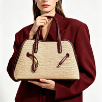 Sac fourre-tout réversible en cuir tressé personnalisé OEM pour femme, double face, patchwork en cuir pleine fleur, sac de plage à bandoulière, vente en gros d'usine