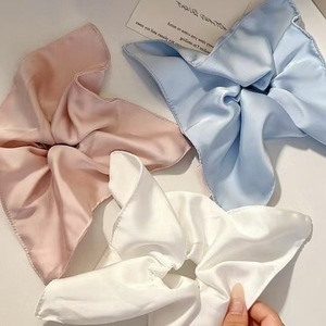 Coleteros de Satén Cuadrados de Moda para Mujer, con Sensación de Seda de Lujo, Bandas Elásticas Elegantes para Cola de Caballo, Accesorios para el Cabello - Product Image 2