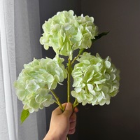 Têtes de fleurs artificielles en pompon blanc, bleu, vert, hydratantes - Vente en gros pour la décoration de fêtes et de la maison