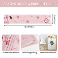 Chemin de table rose de Noël avec bonhomme de neige, flocon de neige, sapin et Père Noël mignon pour la décoration de table à manger et les fêtes à la maison