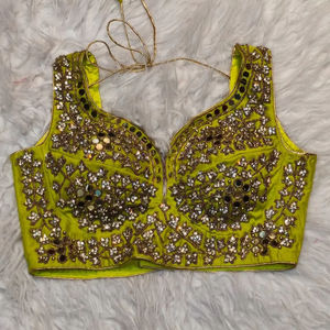 Chemisier de mariée vert lime pour femme, conçu par des designers, avec zircon miroir véritable et broderie artisanale lourde - Product Image 1