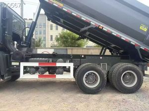 Camiones Volquete Diésel Sinotruk Howo 6x6 con Motor Weichai y Caja en Forma de U - Product Image 4