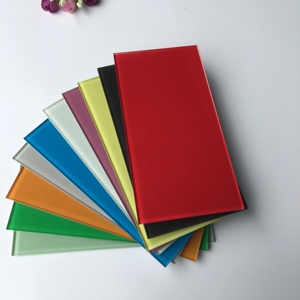 China Supplier Colored Back Painted Lacquered Glass Splashback Used in Kitchen