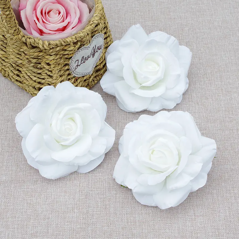 China Wholesale Price 12cm Artificial Real Feel L Rose White Heads Flowers for DIY and Decoration