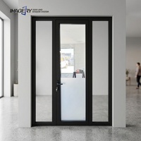 Porte battante en aluminium sur mesure avec verre trempé multipoints pour projet de construction d'appartements