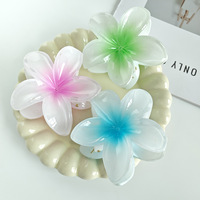 Offre Spéciale 8 cm antidérapant fleur en plastique pince à cheveux frangipanier pince à cheveux pour filles pour printemps été coiffure