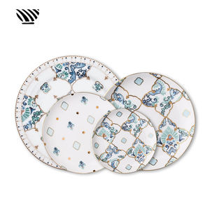 <span class=keywords><strong>Service</strong></span> de table en <span class=keywords><strong>porcelaine</strong></span> fine à motif rétro bleu-vert : Assiettes en <span class=keywords><strong>porcelaine</strong></span> de qualité supérieure et ensemble de vaisselle en céramique élégant avec bordure dorée - Product Image 6