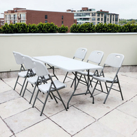 Table rectangulaire pliante en plastique HDPE PP durable et moderne en gros, légère et pliable pour mobilier d'extérieur