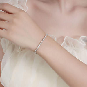 Sofisticato Bracciale Tennis con Moissanite Taglio a Pera in <span class=keywords><strong>Argento</strong></span> S925, Chiusura a Scatola Robusta, Anti-Appannamento, Regalo Speciale per Lei - Product Image 3