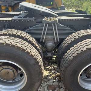 Camion tracteur Howo d'occasion en parfait état de marche, 420 ch, puissance de 371 ch/375 ch, en bon état, à vendre - Product Image 6